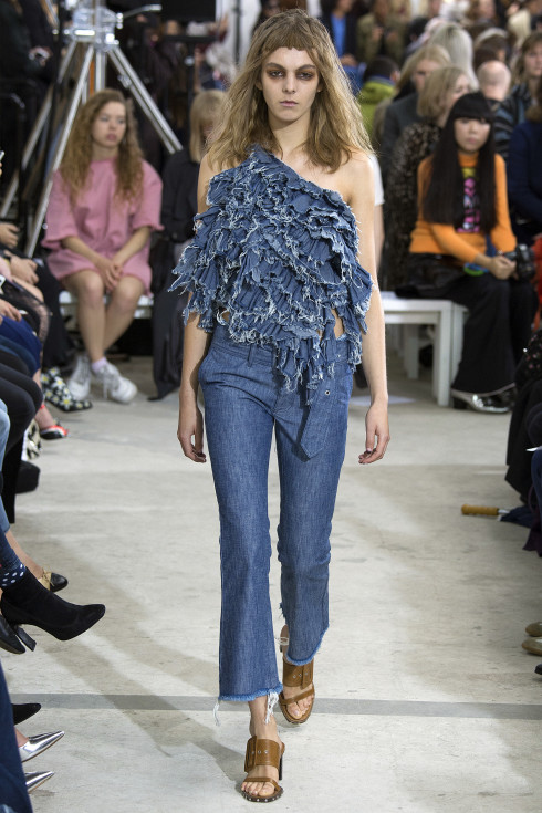 Marques Ameida, frayed denim, off the shoulder, Jeans, flared Jeans, denim, Portuguese designers