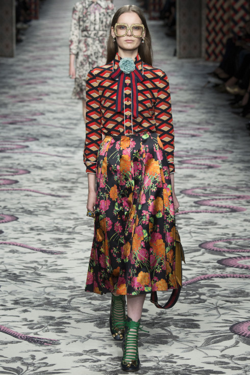 Gucci, Italian fashion house, floral dress, striped dress, striped clothing Spring Summer Ready To Wear 2016, women's clothing 2016, Vanessa Voegele-Downing, themodeledit.com