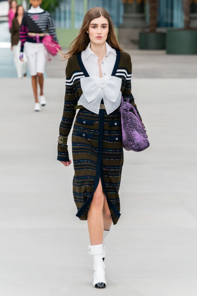 Louis Vuitton Resort 2020 Fashion Show  Fashion, Uniqlo women outfit, 2020  fashion show